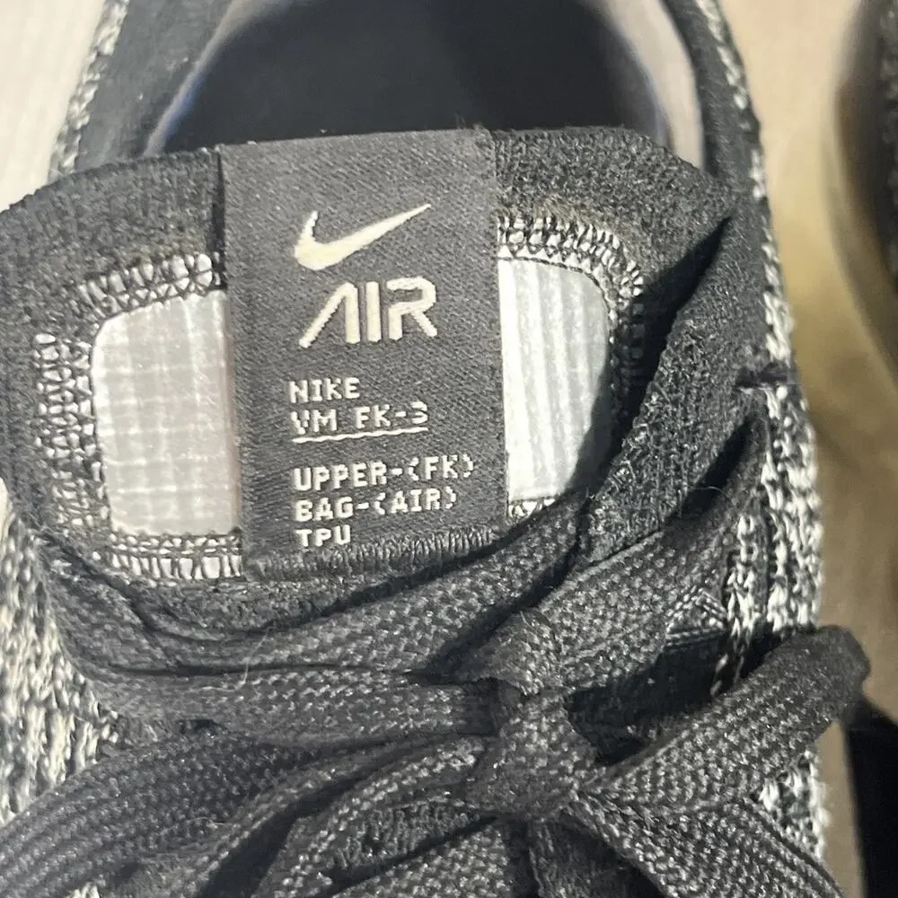 Nike‎ Air Vapormax Flyknit 3 Sneaker Women’s SZ 8.5 Black/White AJ6910-001 - Picture 11 of 13